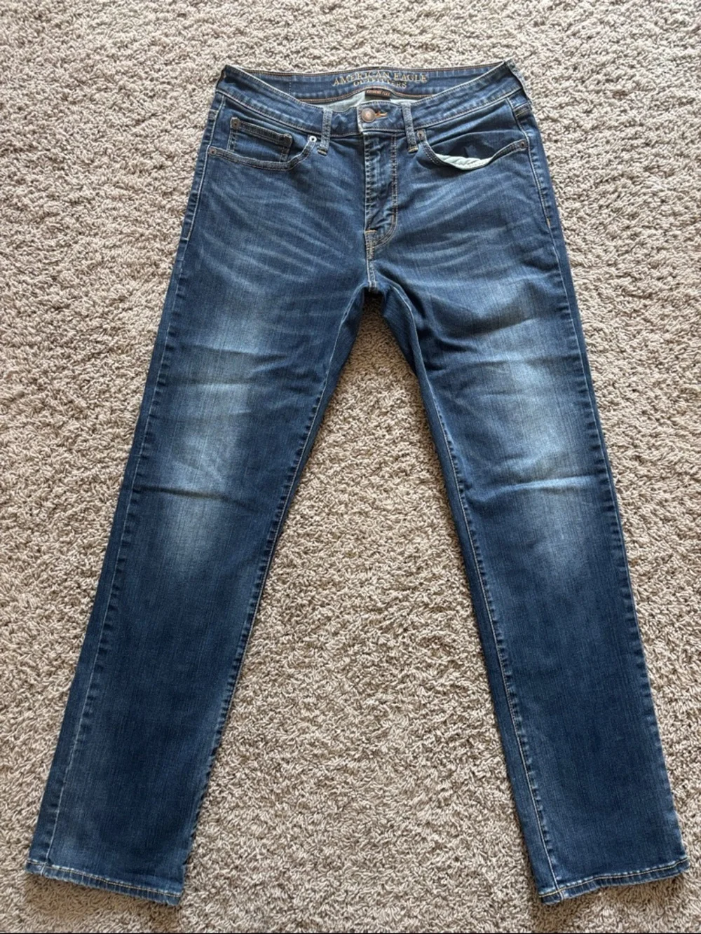 American Eagle Outfitters Extreme Flex Original Straight Jeans in Dark Blue Wash